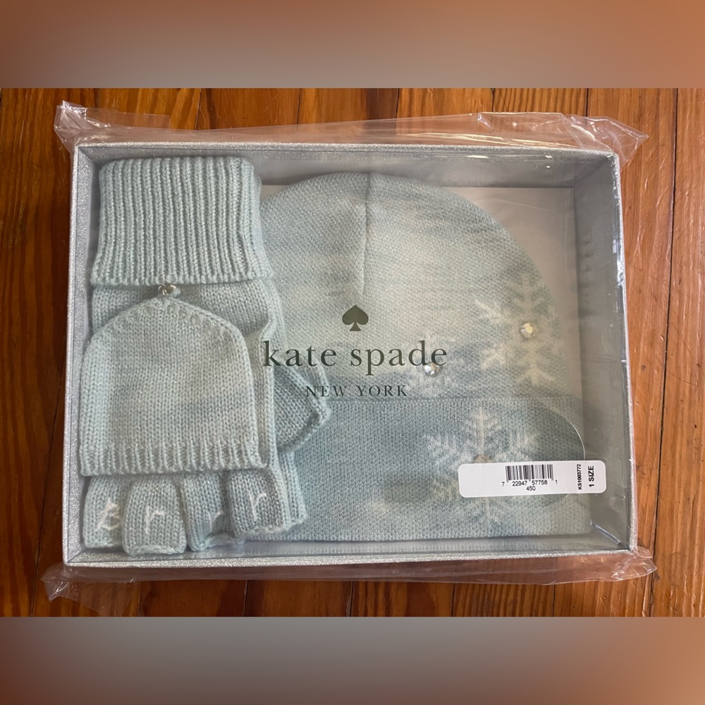 Kate Spade Snowflake Box Set Frosty Sky Mittens & Beanie
